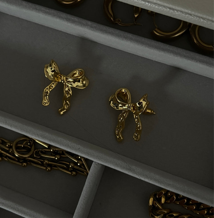 Bow Earrings-1