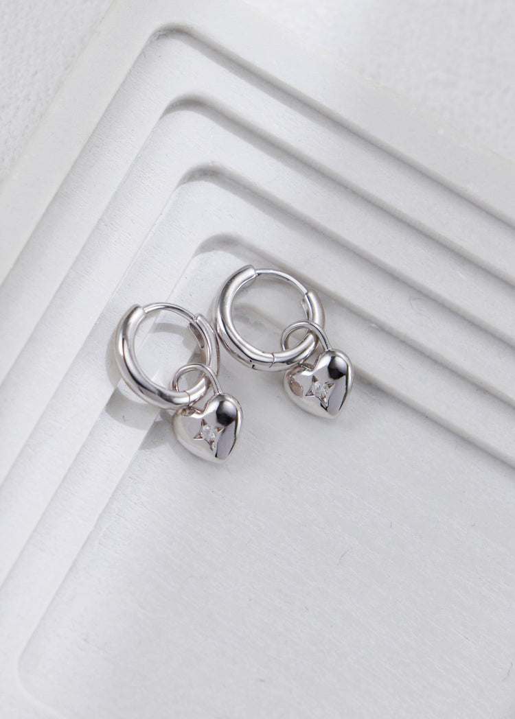 Heart-shaped Zirconia Earrings-1