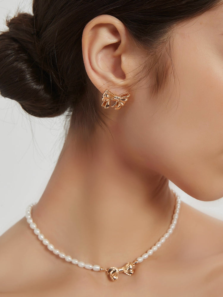 Vintage Bow Earrings-1