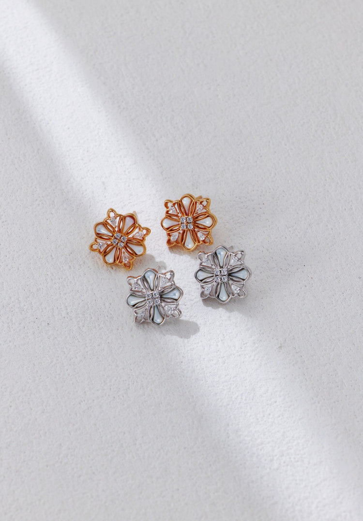 White Shell Starburst Zircon Stud Earrings-1