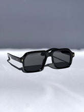 Aurora Aviator-0