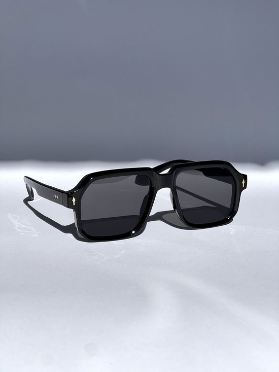 Aurora Aviator-0