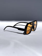 Amber Horizon-2