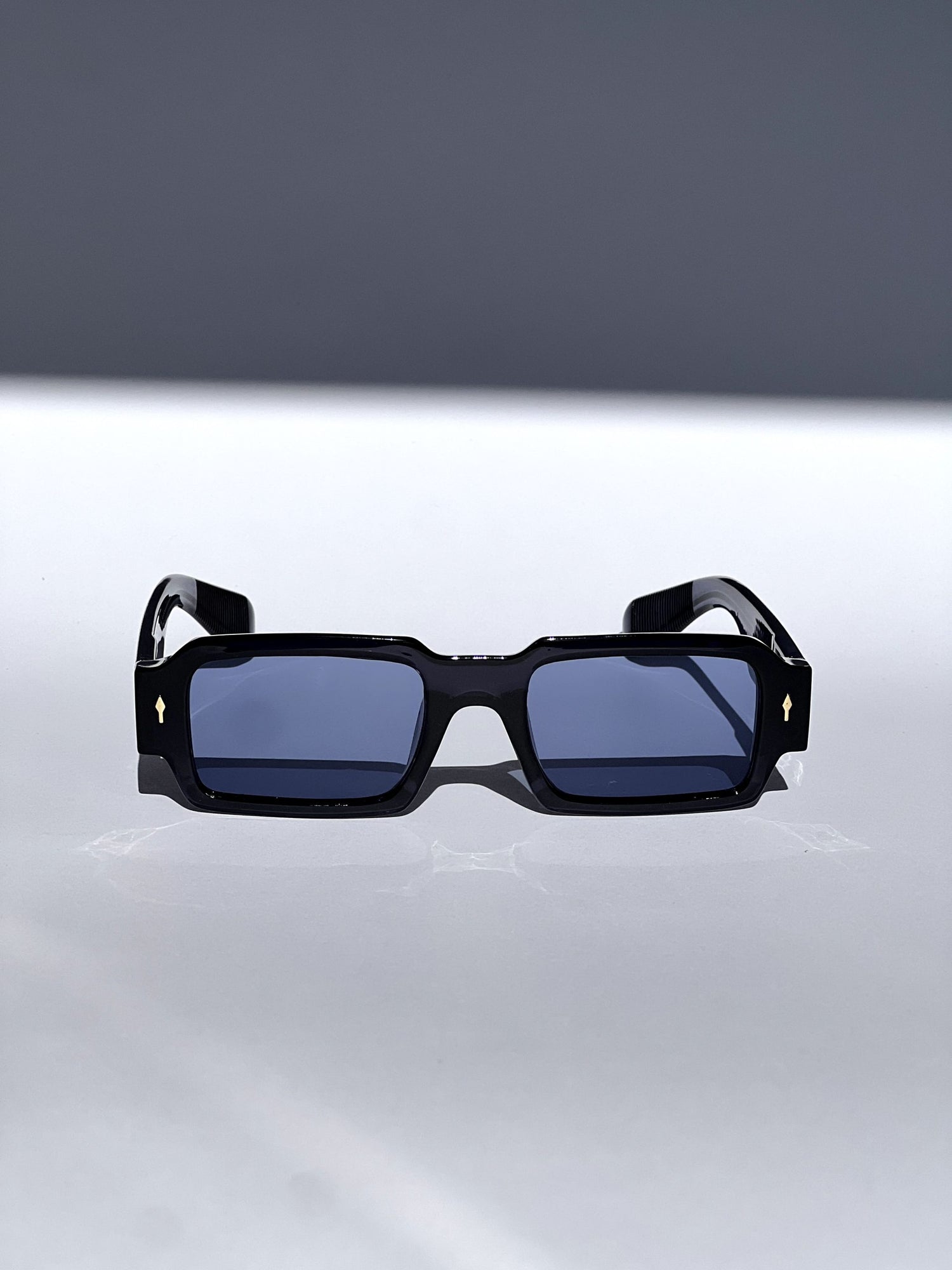 Azure Noir-1