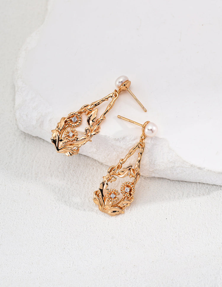 Flower-Shaped Natural Pearl and Zircon Earrings-1