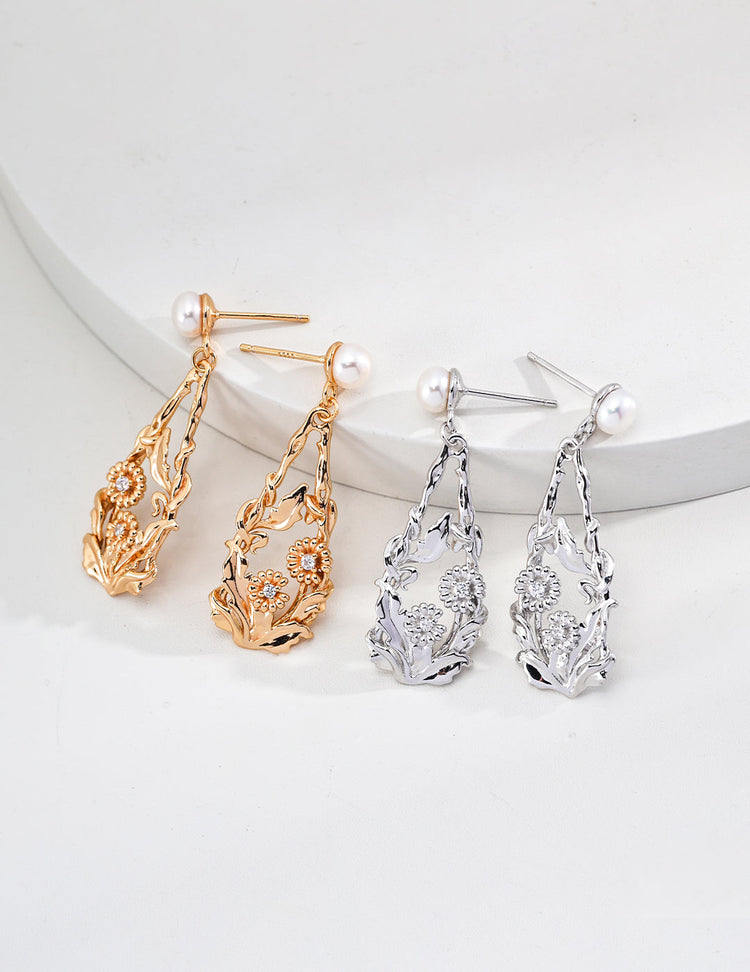 Flower-Shaped Natural Pearl and Zircon Earrings-0