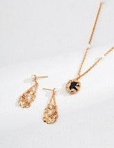 Flower-Shaped Natural Pearl and Zircon Earrings-3