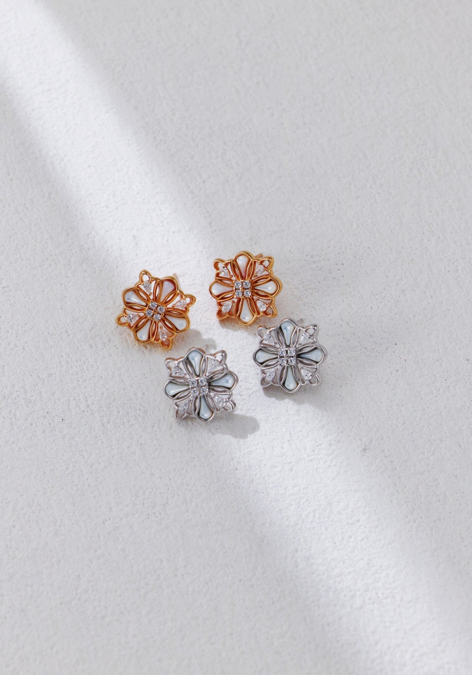 White Shell Starburst Zircon Stud Earrings-1